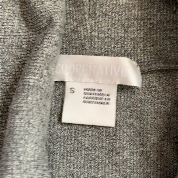 Urban Outfitters Grey Turtleneck tank - Picture 3 of 3